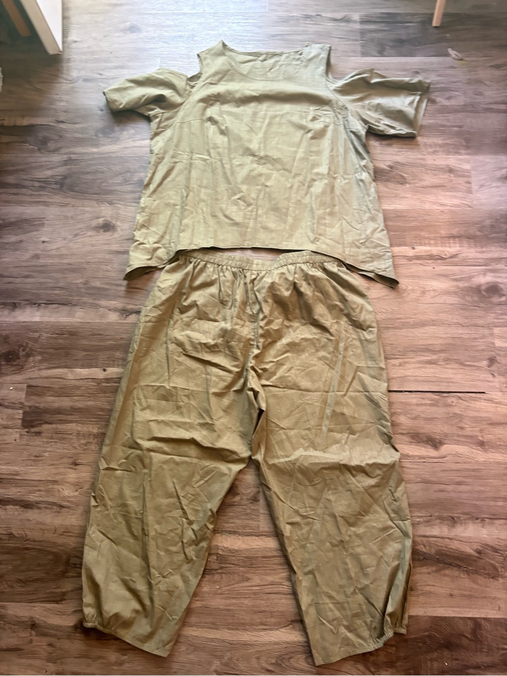 Olive Green Two-Piece Set - Relaxed Top & Elastic Waist Pants